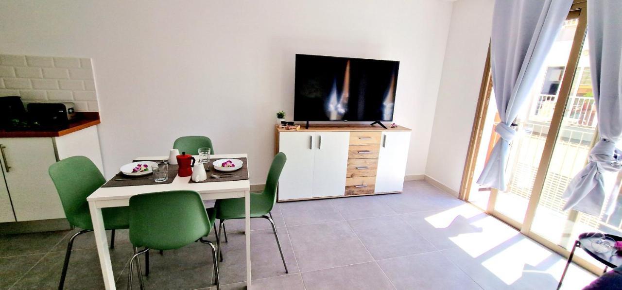 Apartamentos Playa San Juan & Wifi Free Guía de Isora Esterno foto